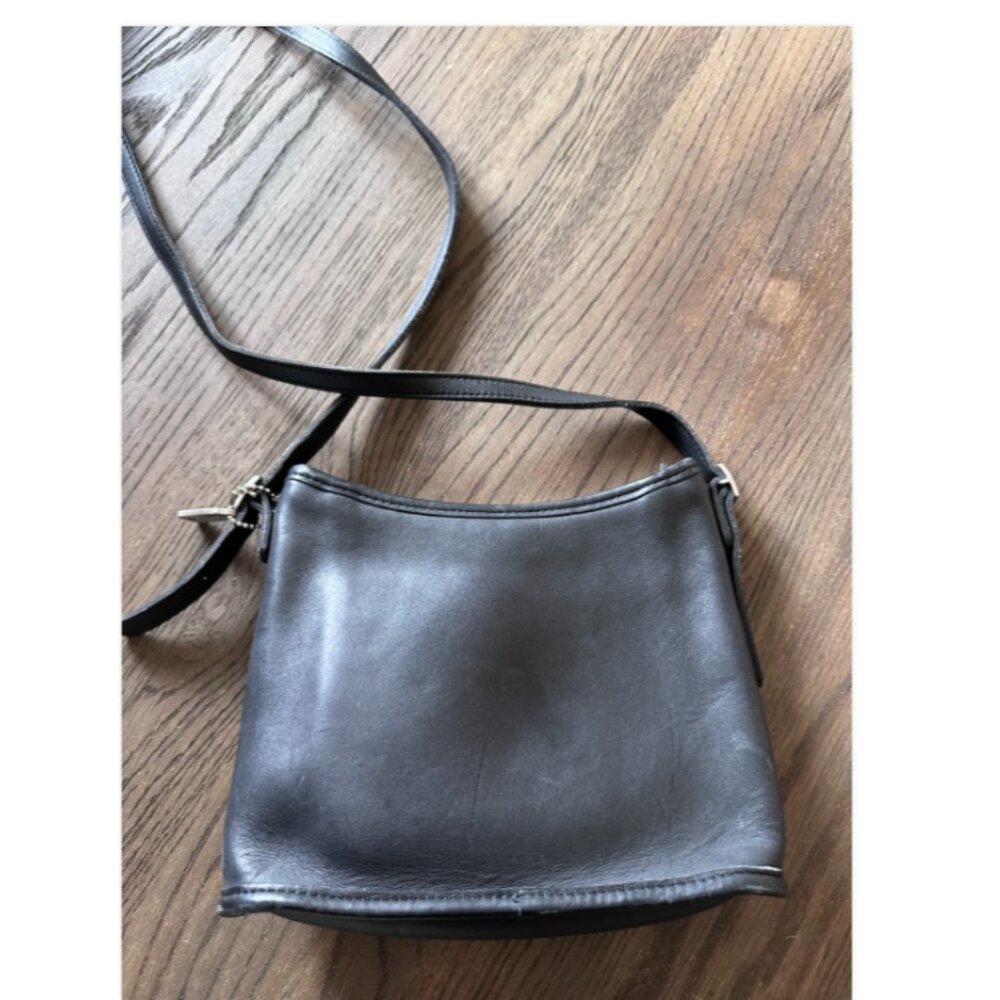 Coach Vintage All Leather Black Mambo Shoulder Crossbody Bag 9062